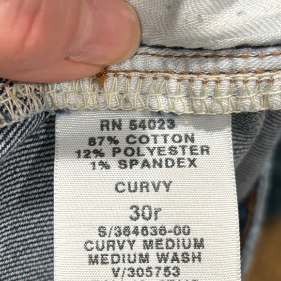 Gap 1969 Curvy Medium Wash, Stretch Straight Leg Jeans, Size 30R - Picture 10 of 16